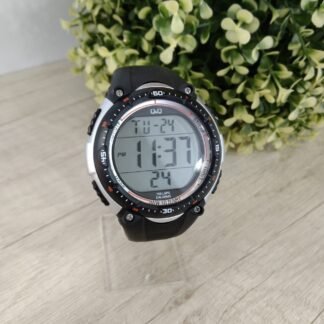 Reloj Q&Q negro digital sport