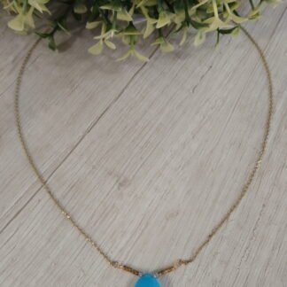 Collar Ba?o en oro calcedonia celeste