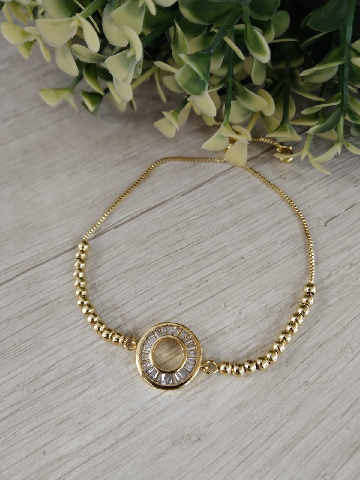 Pulsera ba?o en oro c?rculo y circones