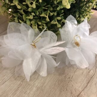 Aros flor tela blanco