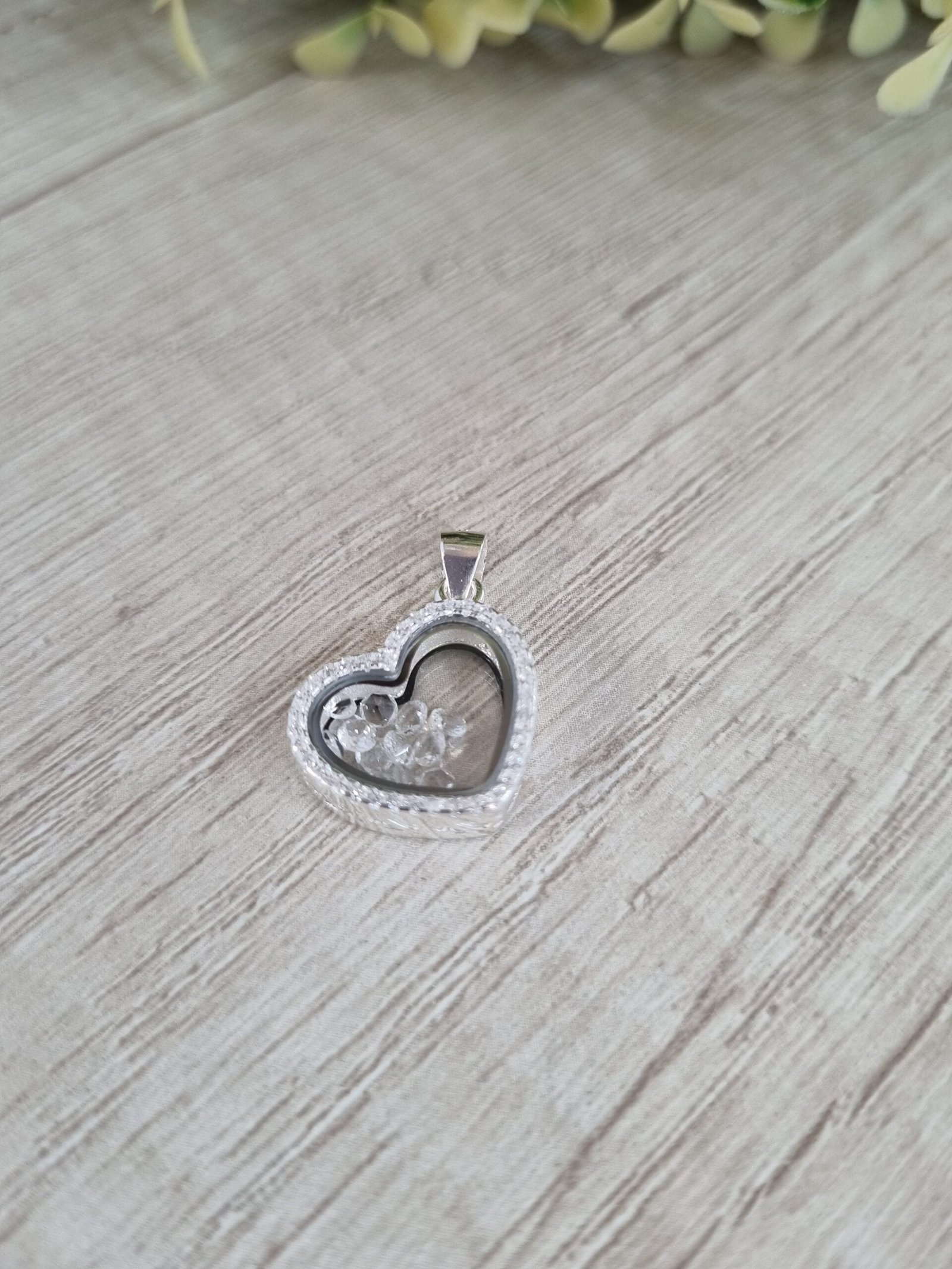 Colgante plata corazon circones