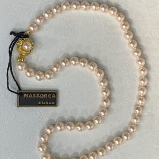 Collar Mallorca broche flor