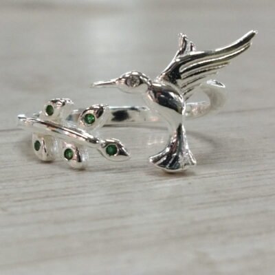 Anillo Plata Colibri Cristales Verdes/Blanco