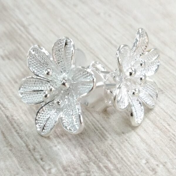 Aros Plata Flor Cinco Pétalos