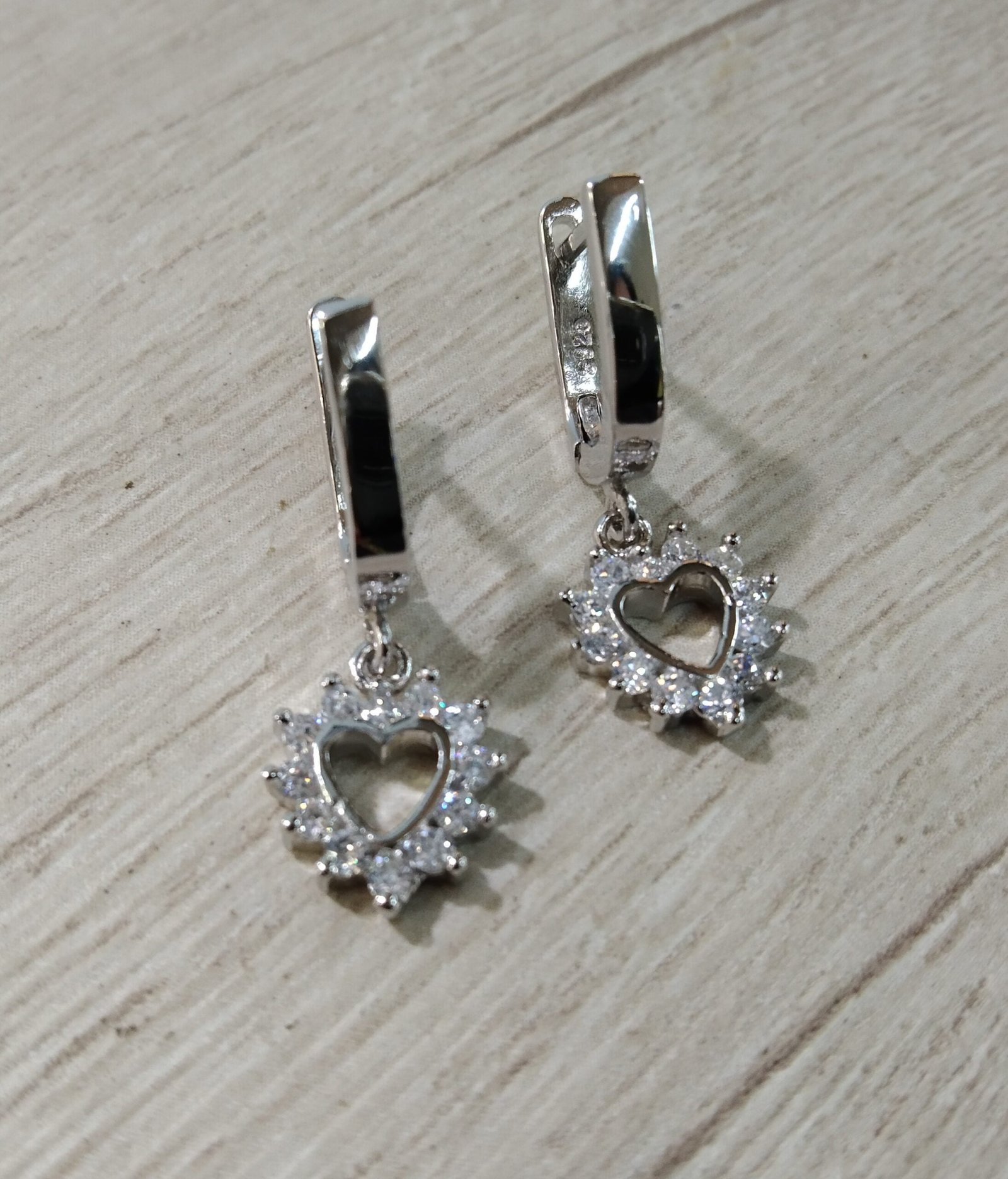 Aros Colgantes Coraz?n Circones