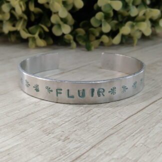 Brazalete LET IT BE aluminio