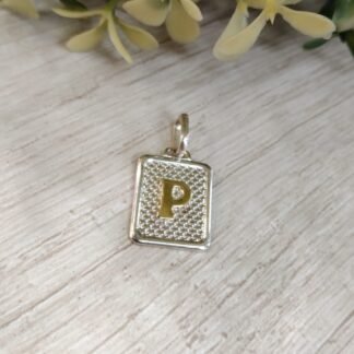 Colgante plata con oro placa letra P