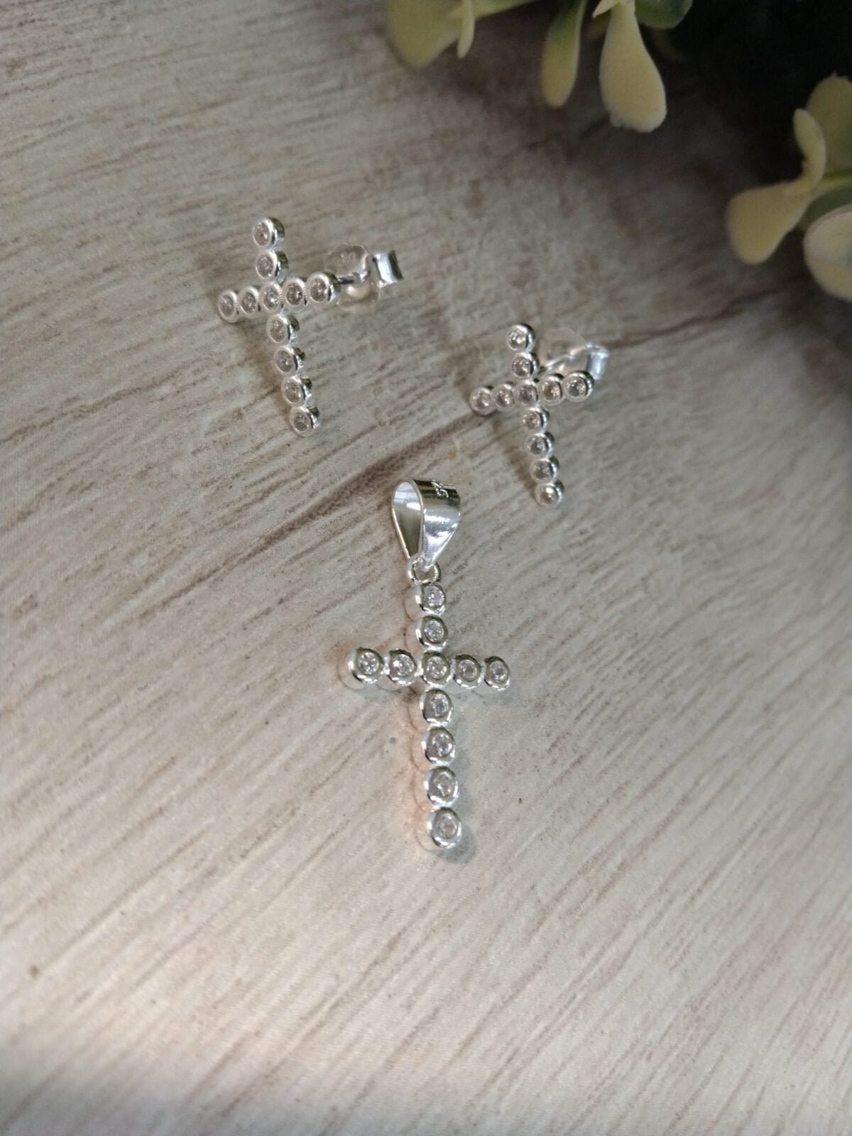 Conjunto plata cruz circones