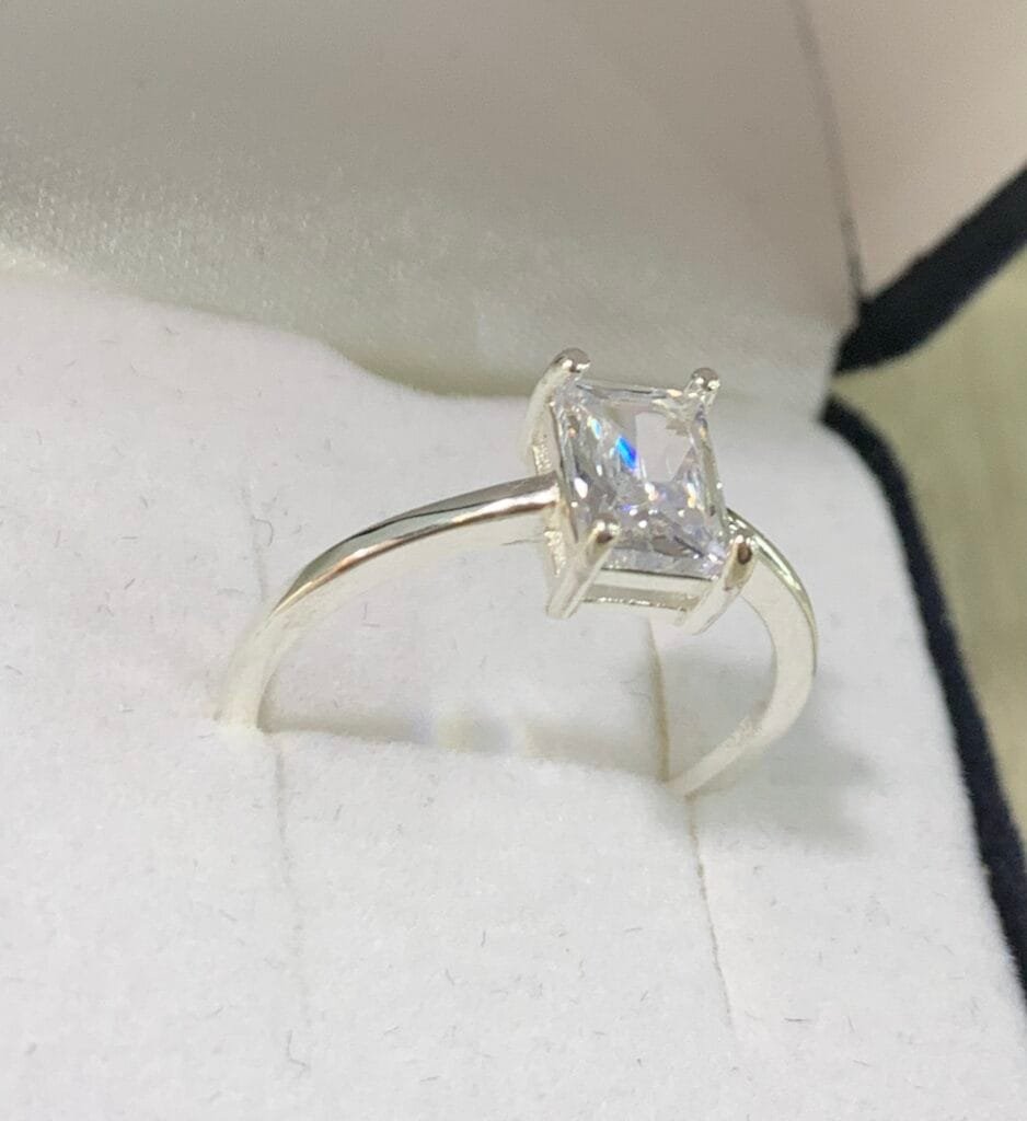 Anillo plata Solitario circ?n rectangular n?15