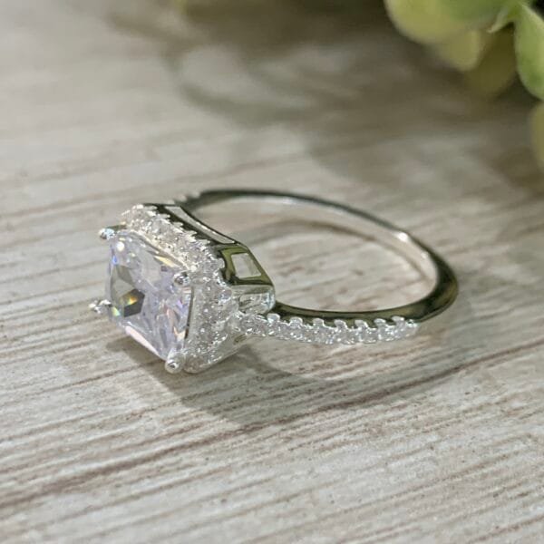 Anillo plata circon rectangular con microcircones nro 13