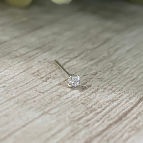Piercing plata punto de luz 2 mm