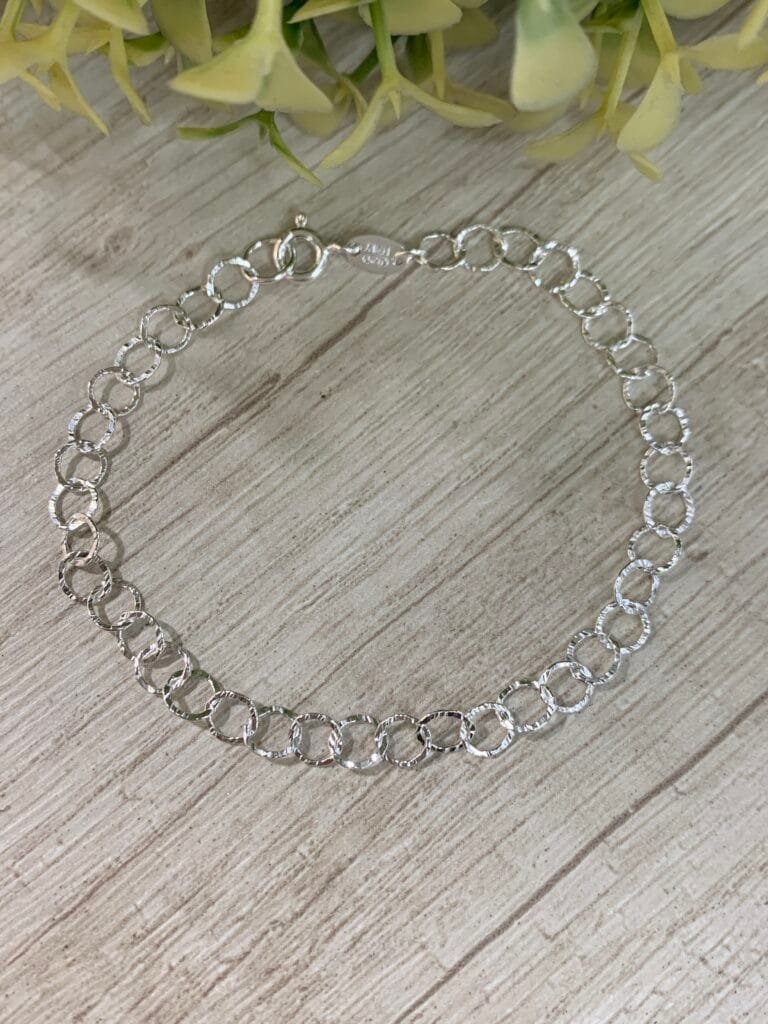 Pulsera plata argollas martilladas 19 cm