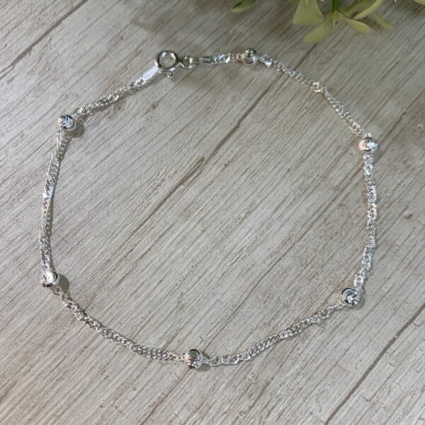 Tobillera Plata esferas facetadas 24cms