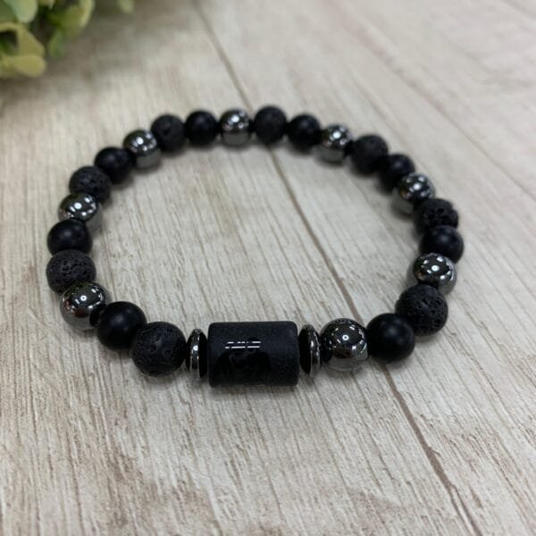 Pulsera Acuario piedra volcanica hematita elasticada
