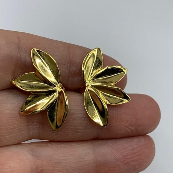 Aros baño en oro Hojas