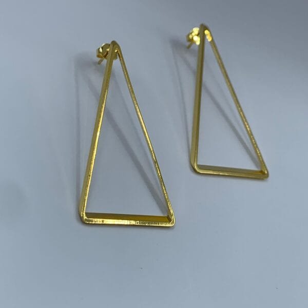 Aros baño oro Triángulo 25x50mm