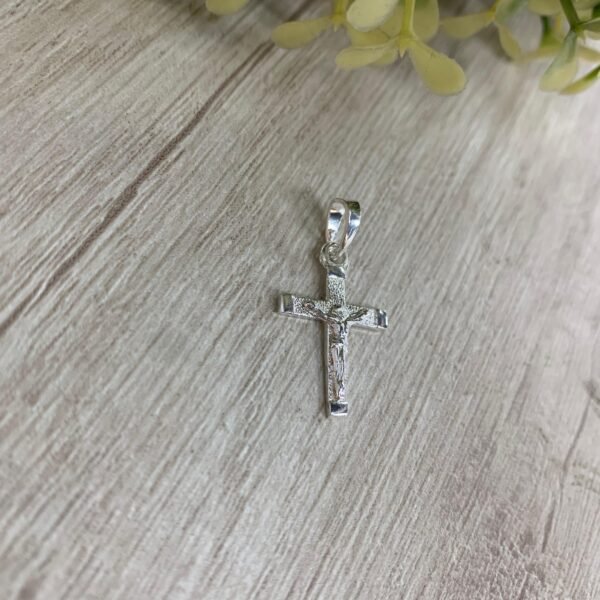 Colgante plata crucifijo 16x23mm