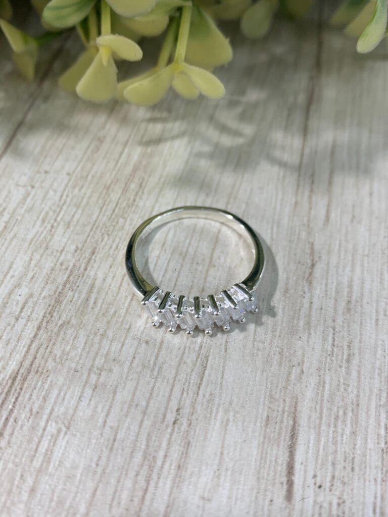 Anillo plata medio cintillo baguette n12