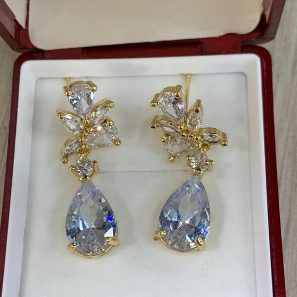 Aros FF dorado circones fiesta
