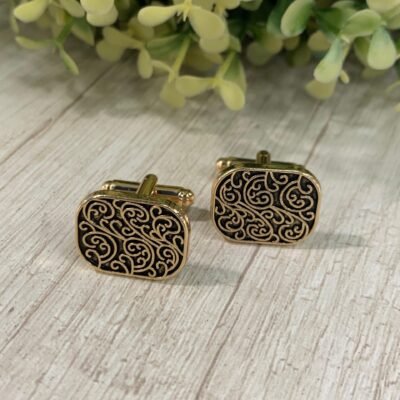 Colleras rectangular doradas dise?o envejecido