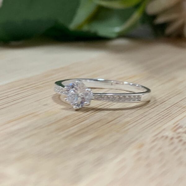 Anillo plata solitario microcircones n°14