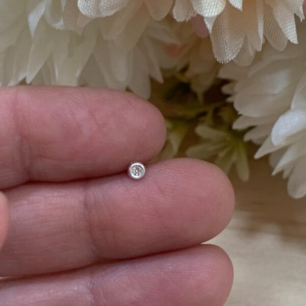 Piercing plata circon 2,7 mm