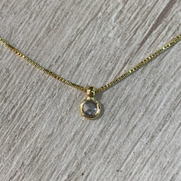 Collar punto de luz baño en oro 4 mm