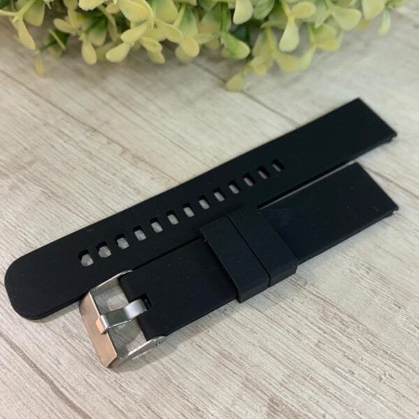 Correa resina negra lisa 18 mm