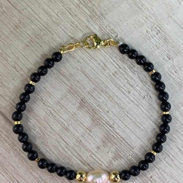 Pulsera obsidiana perla rio baño oro