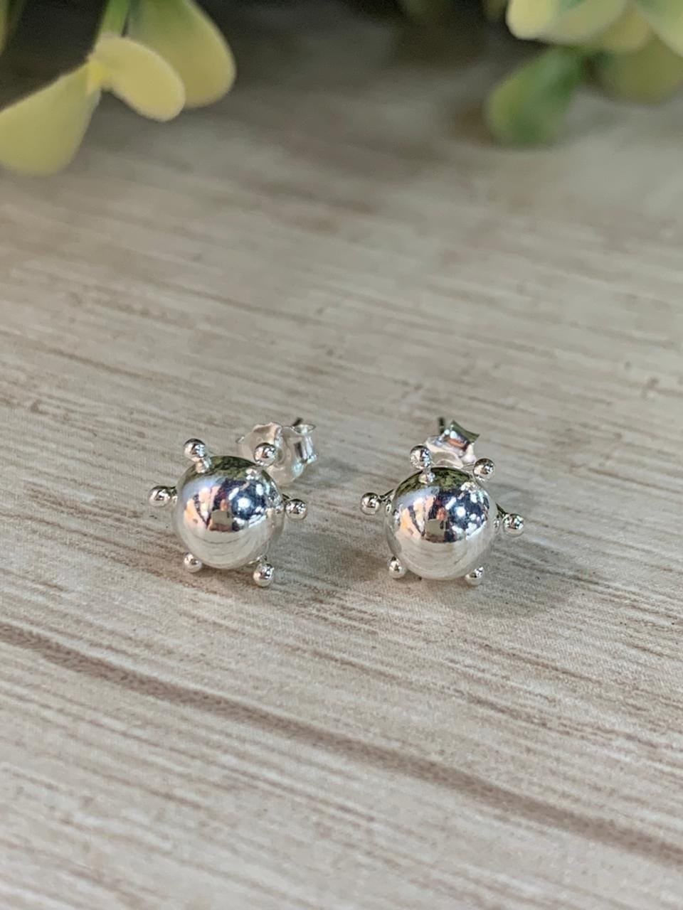 WhatsApp Image 2025-12-19 at 16.29.55 Aros plata esfera casquillo 6 mm - Imagen 2