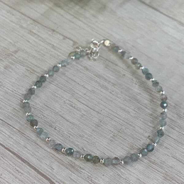 Pulsera plata piedra natural mostacillas