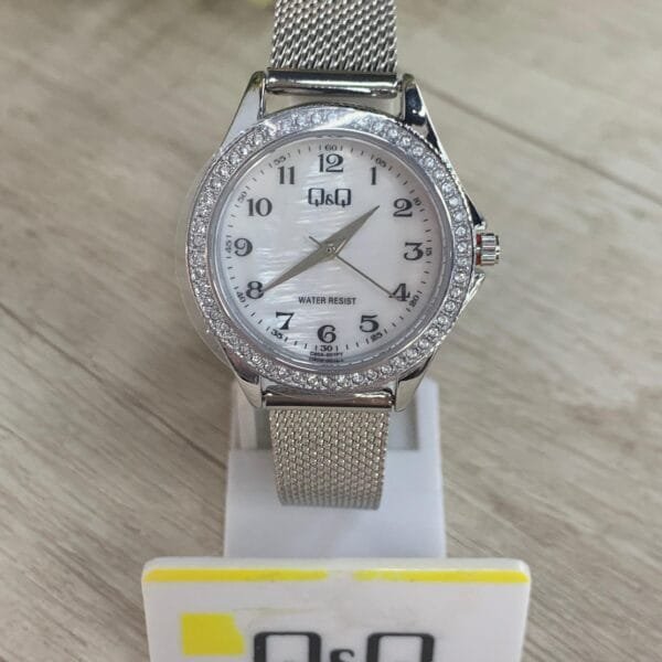Reloj Q&Q C80A-001PY