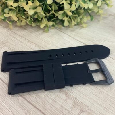 Correa resina negra hebilla negra 26 mm