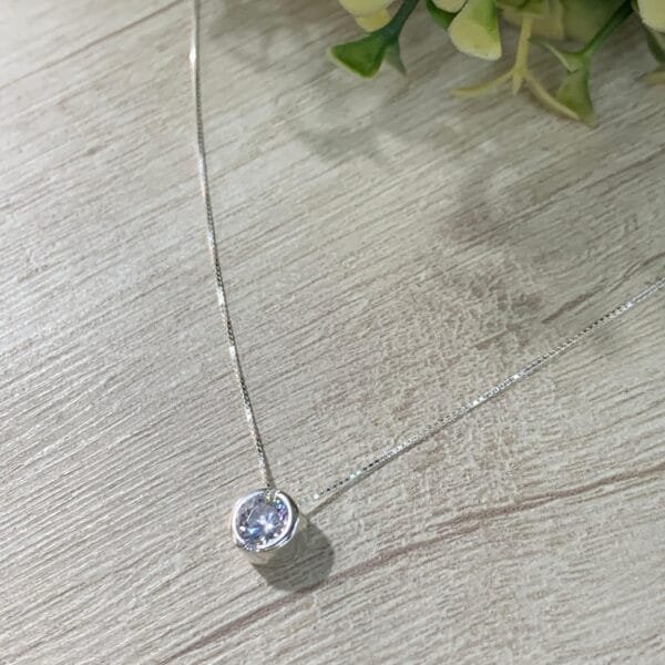 Collar plata punto de luz microcircones