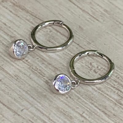 Aros plata rodinada huggies punto de luz