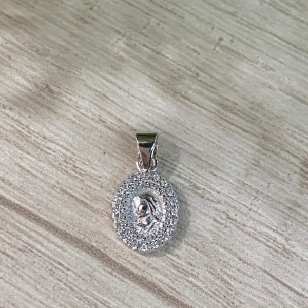 Colgante plata rodinada virgen maria microcirnes