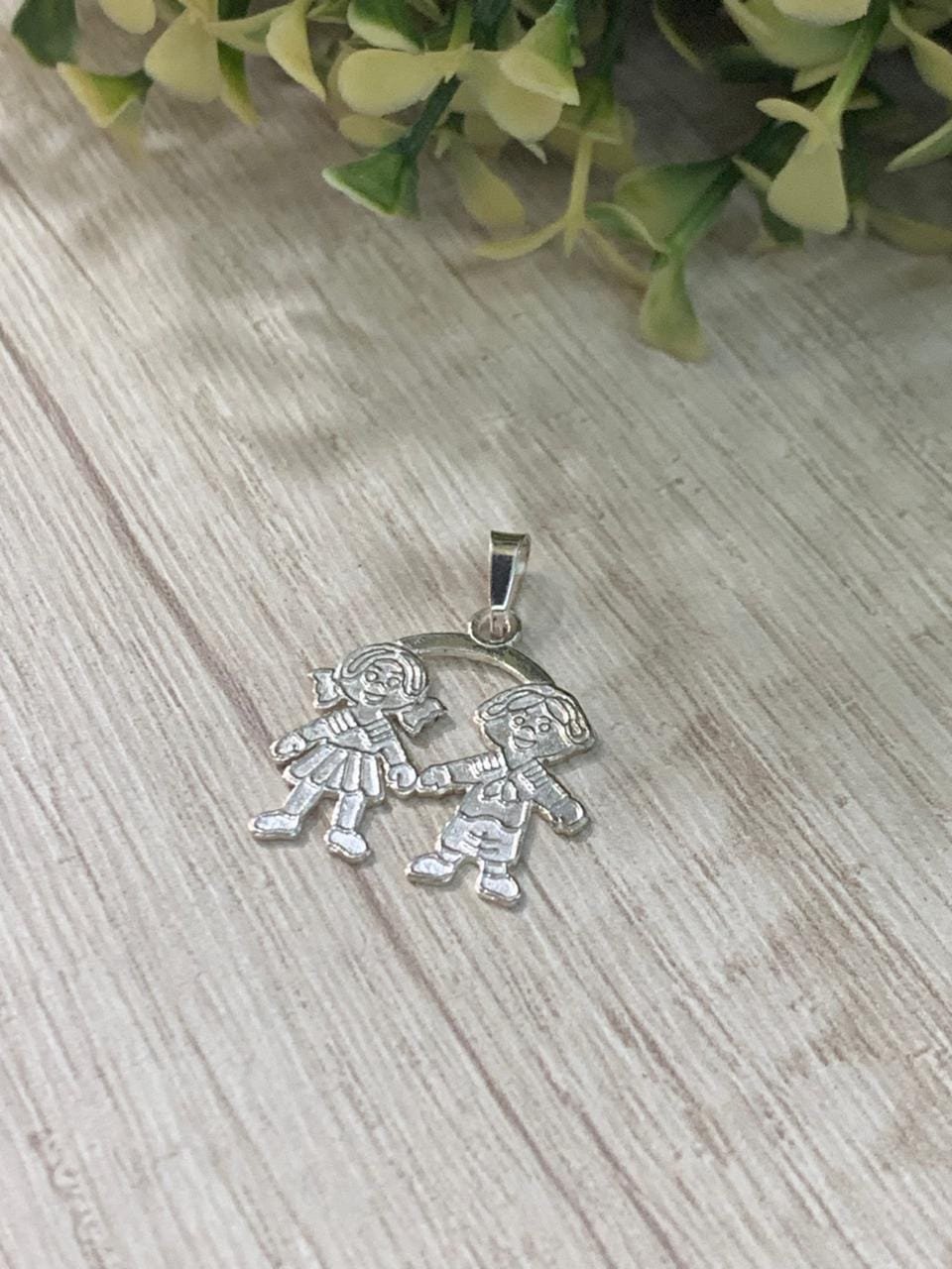 WhatsApp Image 2026-02-23 at 14.19.31 (2) Colgante plata 950 niña y niño - Imagen 2