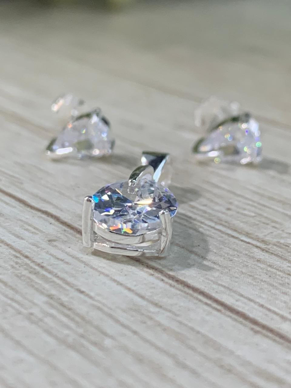 WhatsApp Image 2026-03-02 at 12.52.14 (1) Conjunto plata gota circon - Imagen 2