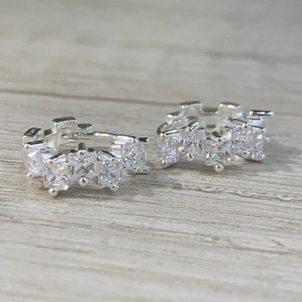 Aros plata argolla huggies circones cuadrados