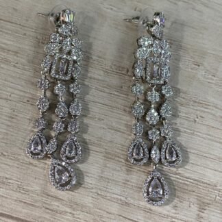 Aros cascada triple gota circones baño platino