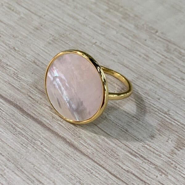Anillo nacar baño oro N19