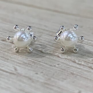 Aros plata perla casquillo 4 mm