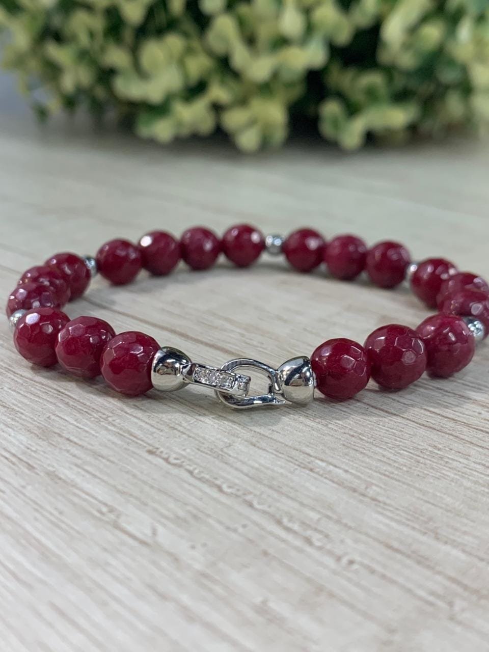 WhatsApp Image 2026-03-27 at 17.46.04 (1) Pulsera agatas burdeo baño plata - Imagen 1