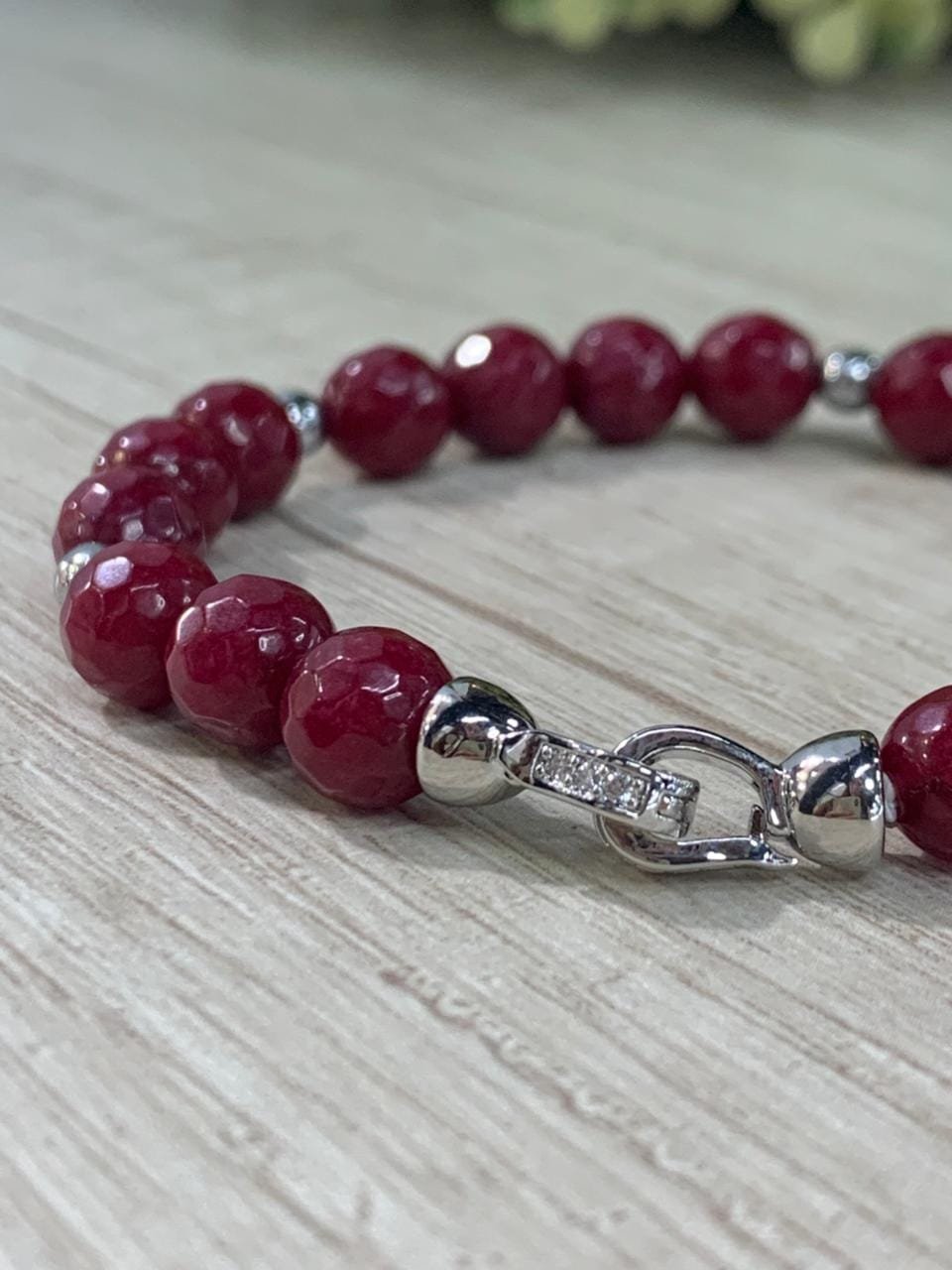 WhatsApp Image 2026-03-27 at 17.46.05 (1) Pulsera agatas burdeo baño plata - Imagen 3