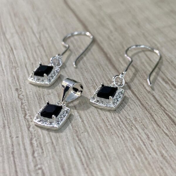 Conjunto plata circon onix cuadrado microcircones