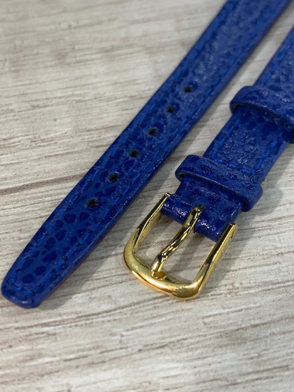 WhatsApp Image 2026-03-30 at 17.06.14 Correa de cuero azul hebilla dorada 12 mm - Imagen 2