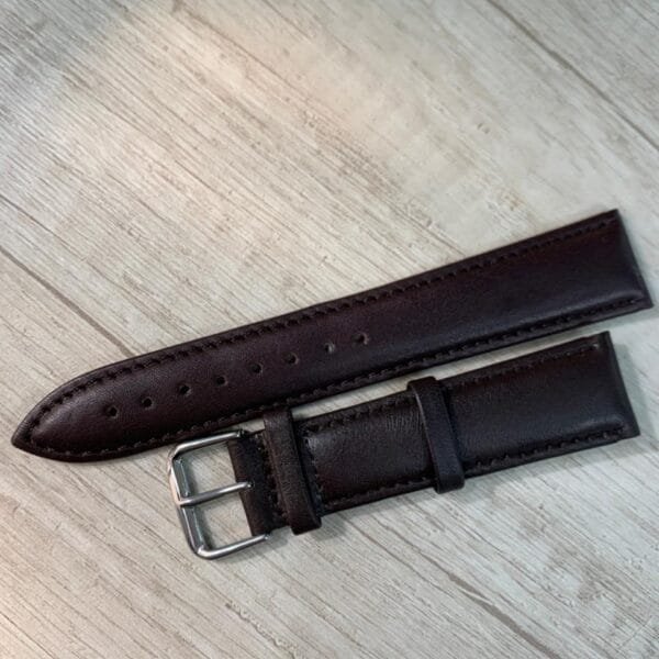 Correa de ecocuero café oscuro 20 mm