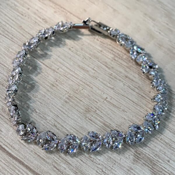 Pulsera fantasia fina fiesta circones