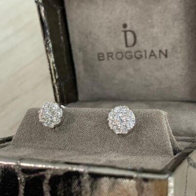 Aros oro blanco con brillantes de 1,37 ct