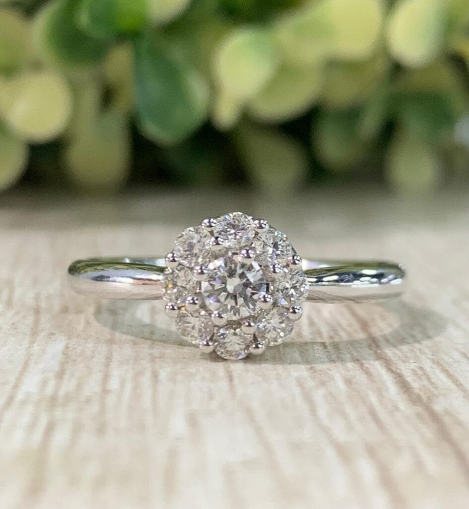 Anillo oro blanco con brillantes de 0,5 ct  N14,5